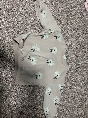 Zara 5t Floral Crewneck Sweatshirt in Dusty Pink